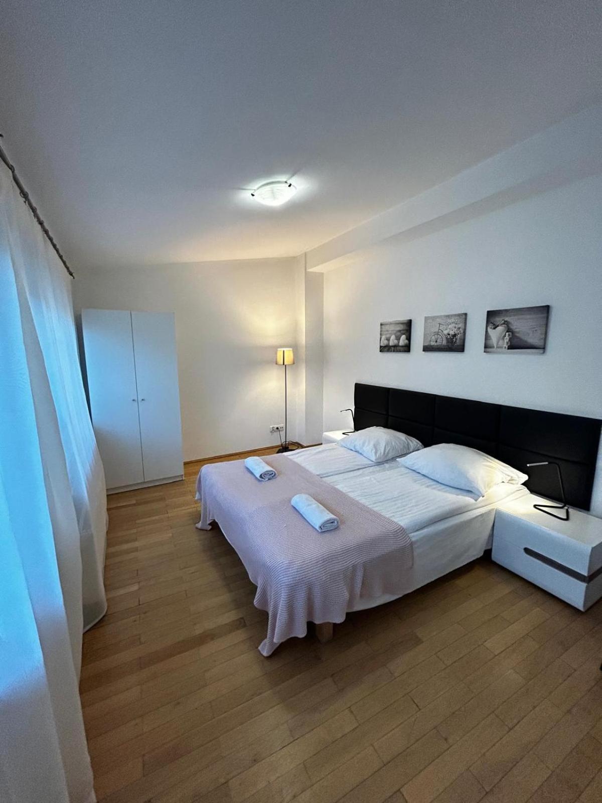 Golden Apartments With Lift - Old Town Krakau Exterior foto
