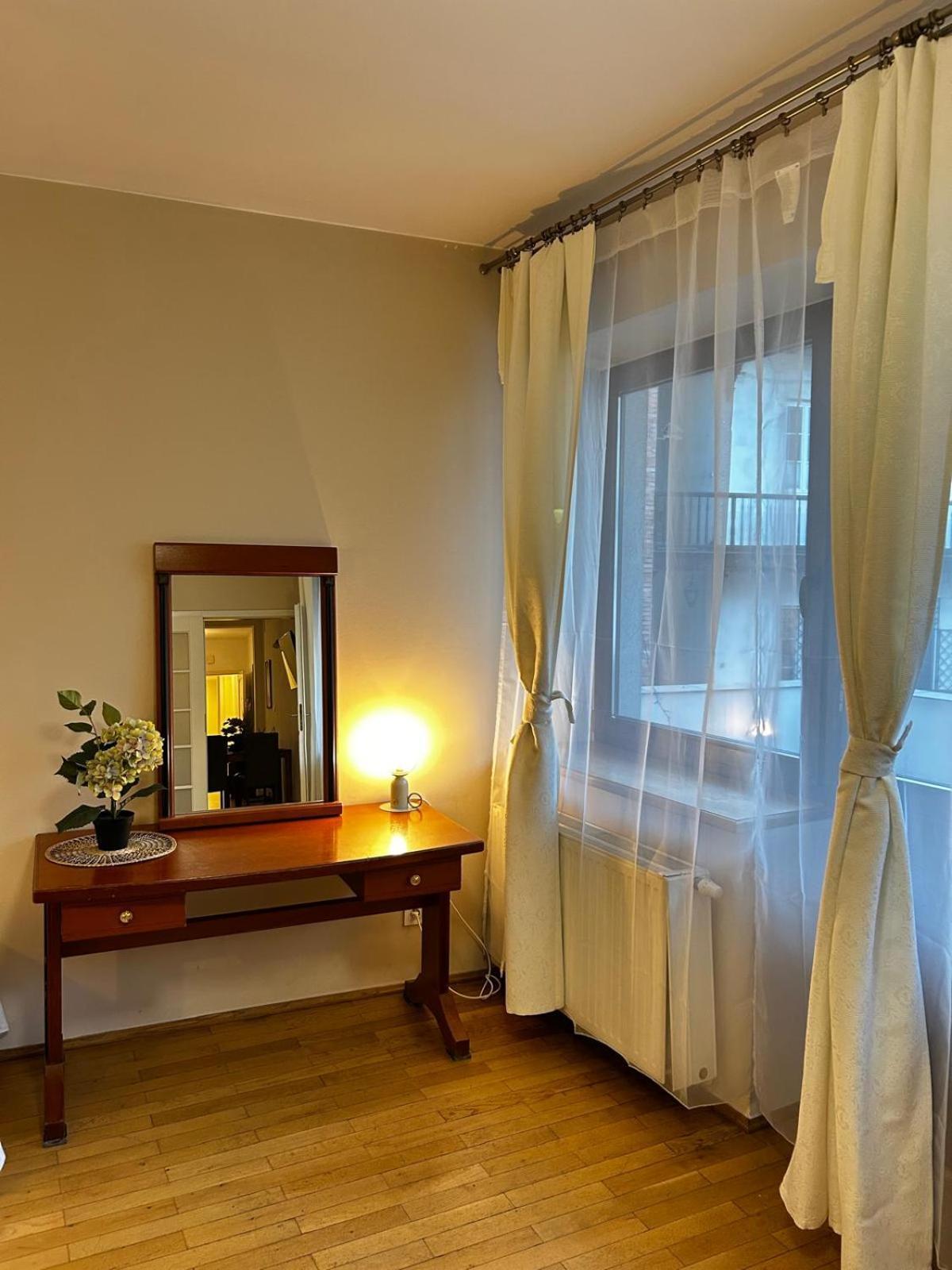 Golden Apartments With Lift - Old Town Krakau Exterior foto